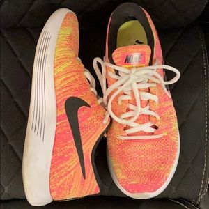 Nike Lunarepic Flyknit Shoes